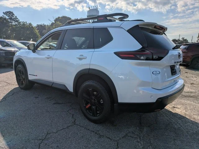 New 2026 Everest White Pearl TriCoat Nissan Rock Creek® image 6