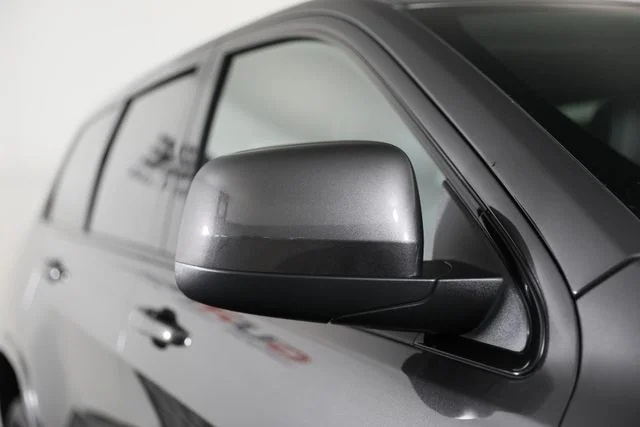 Used 2020 Gray Jeep Altitude image 28