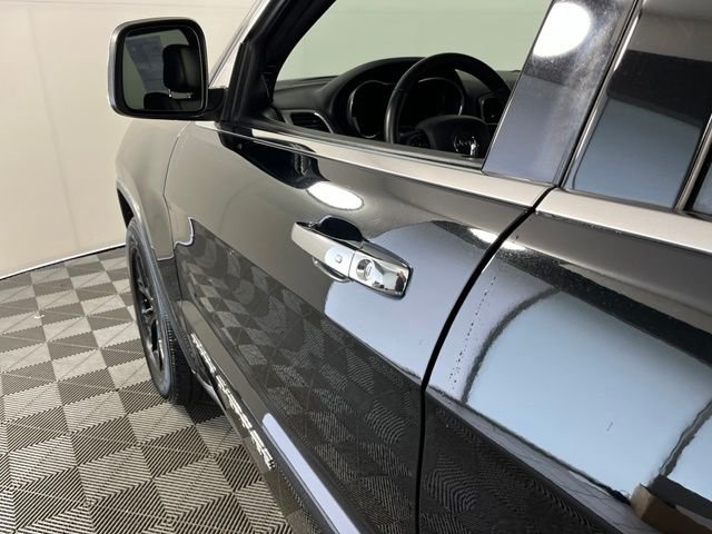 Used 2020 Black Jeep Limited image 13