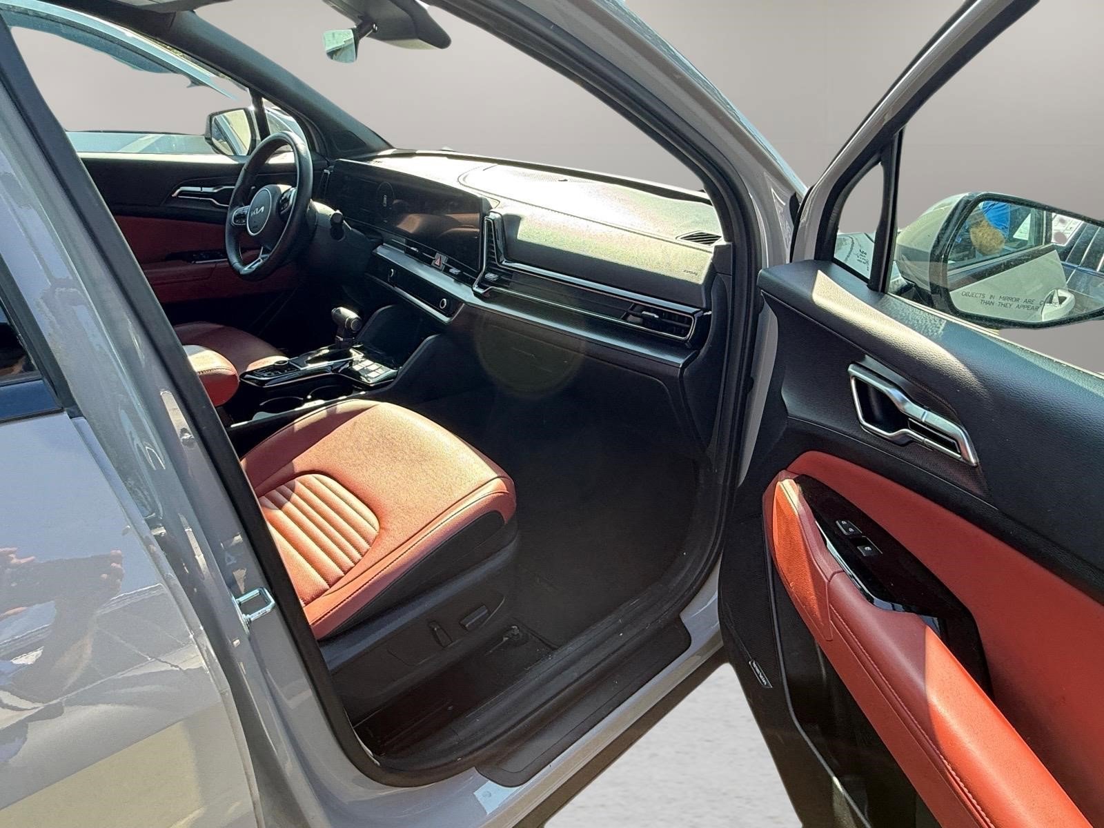 Used 2023 Wolf Gray Kia SX-Prestige image 23