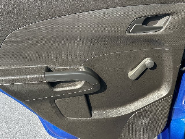 Used 2018 Blue Chevrolet LS image 17