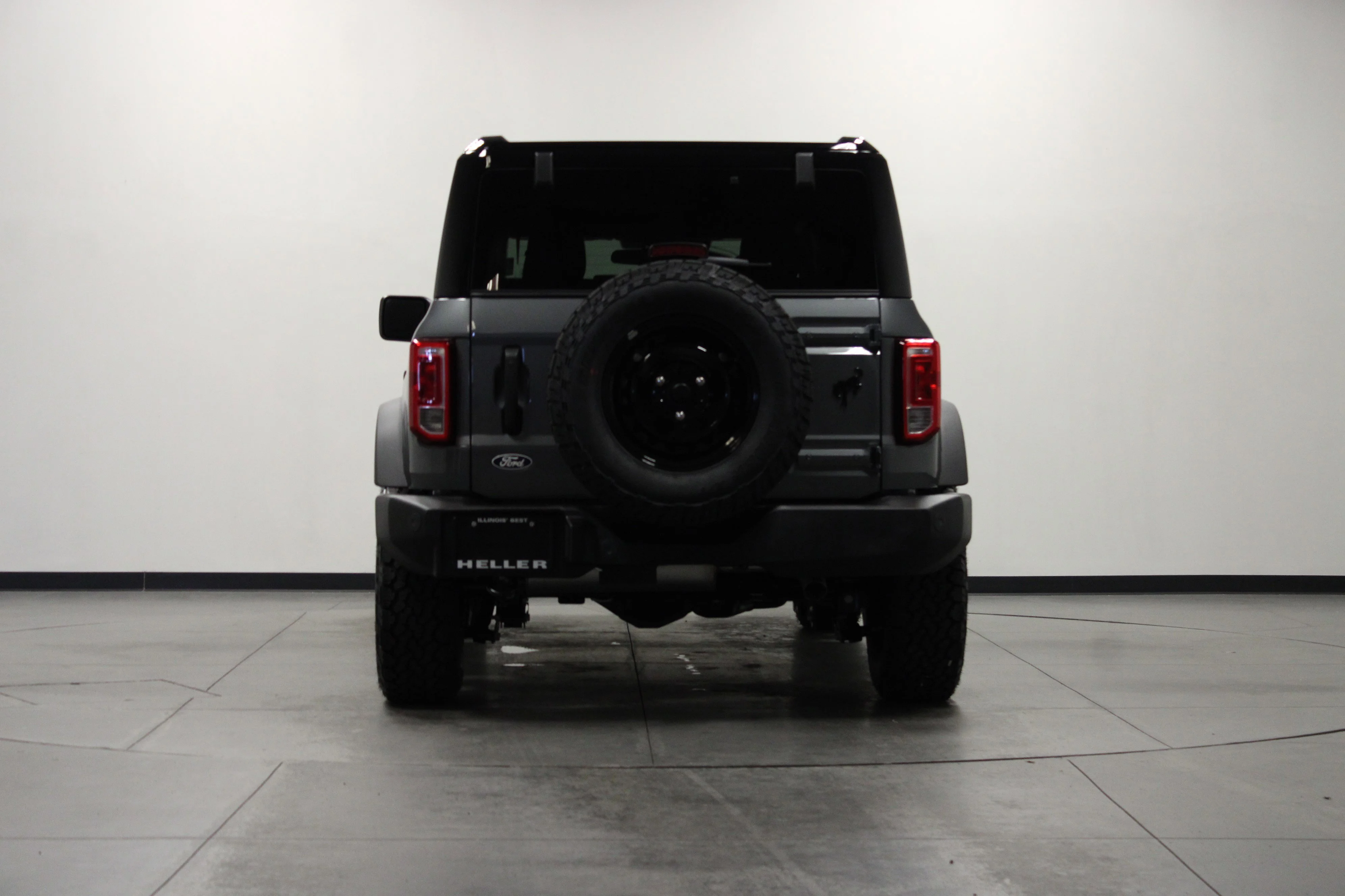 New 2026 Carbonized Gray Metallic Ford Big Bend® image 5