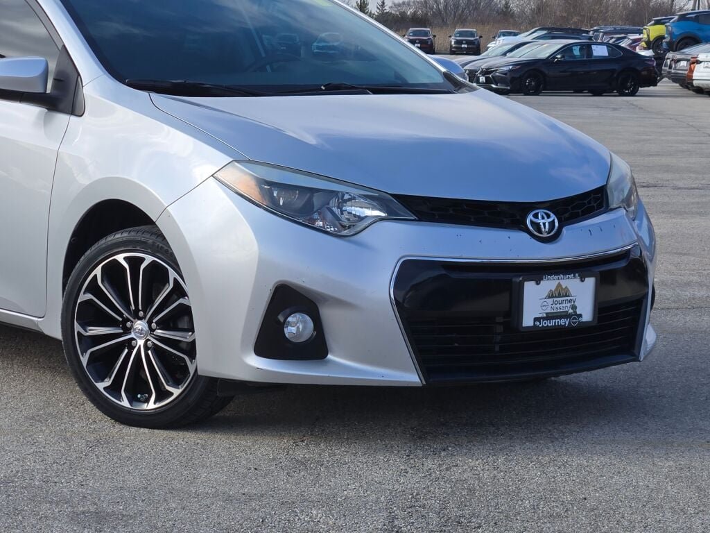Used 2014 Toyota Corolla L with VIN 2T1BURHE3EC150246 for sale in Lindenhurst, IL