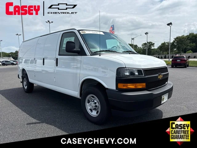 2026 Chevrolet Express Cargo WT