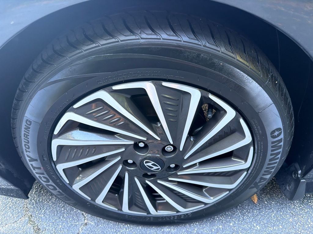 2024 Hyundai Sonata Hybrid SEL - Photo 11