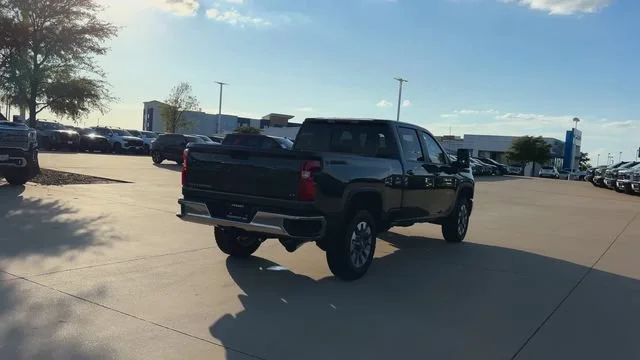 2026 Chevrolet Silverado 2500 HD LT - Photo 9