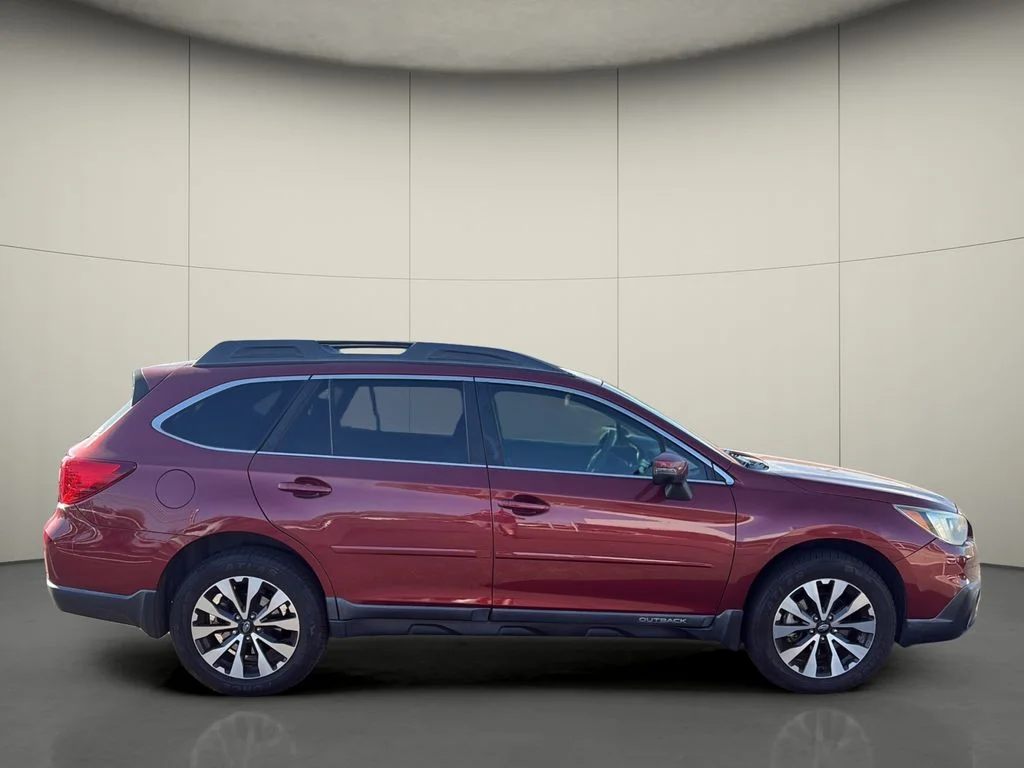 Used 2017 Red Subaru 2.5i image 8