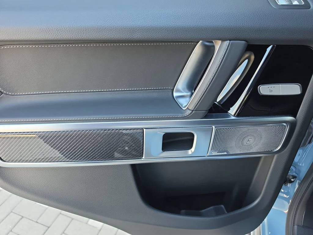 Used 2025 MANUFAKTUR China Blue Mercedes-Benz G 63 AMG® image 11