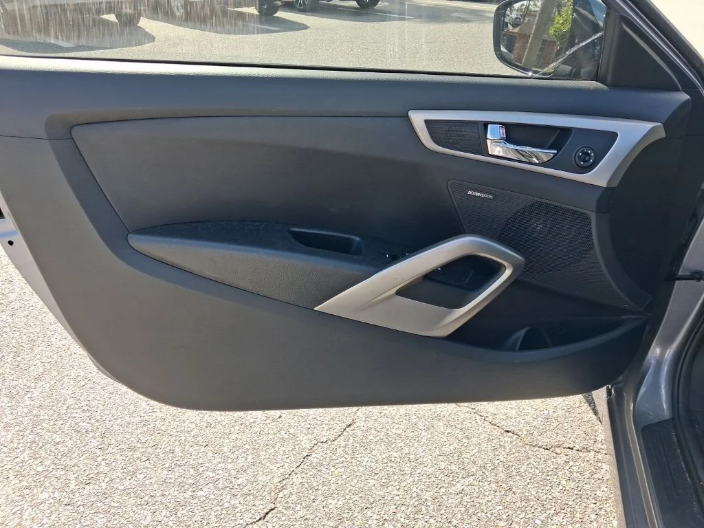 Used 2017 Gray Hyundai Value Edition image 22