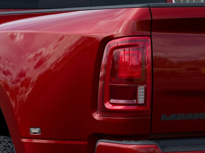 New 2027 Molten Red Pearl-Coat Exterior Paint RAM Laramie image 35