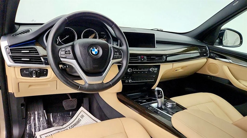 Used 2017 Atlas Cedar Metallic BMW sDrive35i SAV w/ Driving Assistance Plus & Premium Pkg image 13