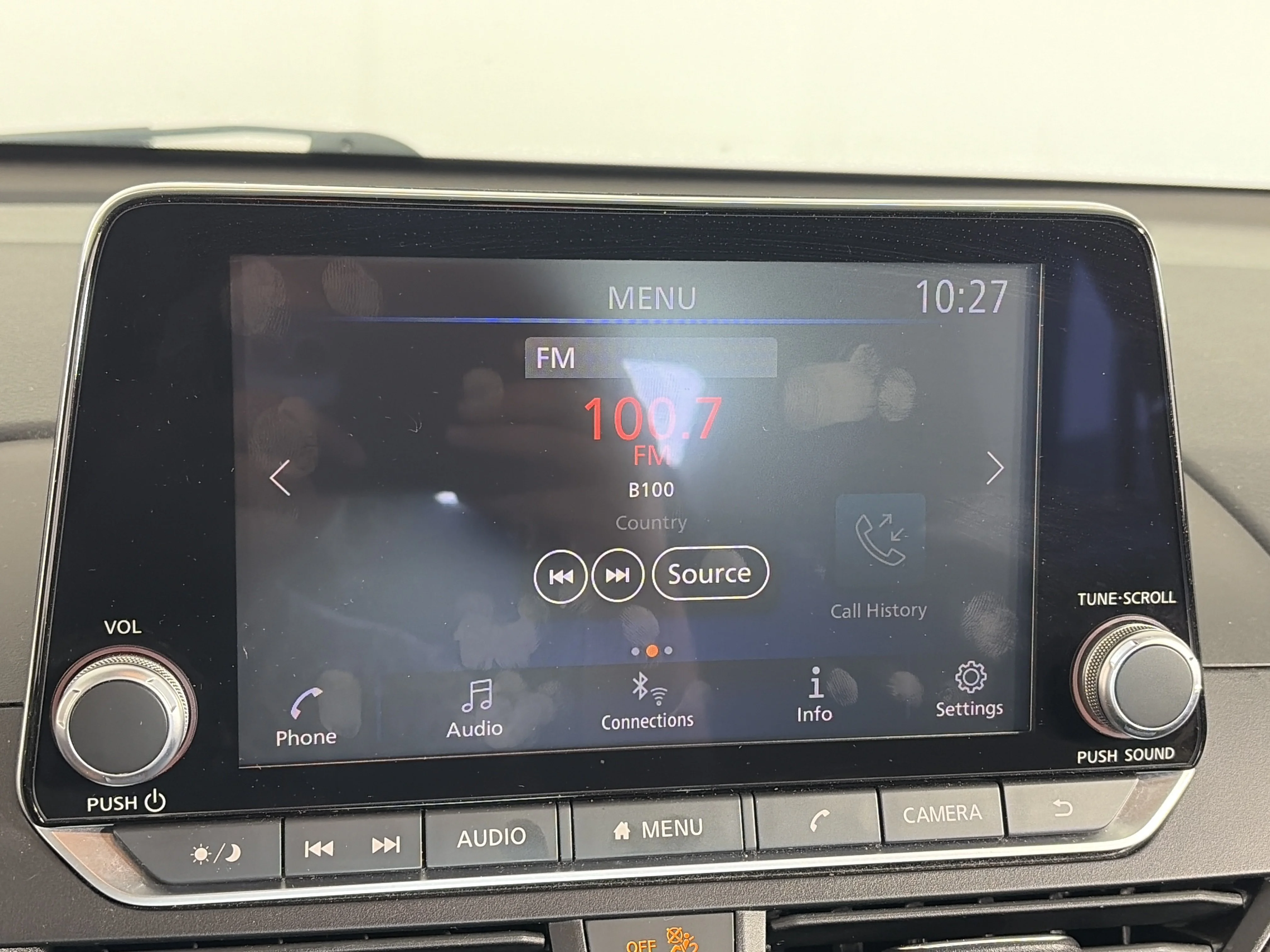 Used 2024 Brilliant Silver Metallic Nissan 2.5 SV image 18