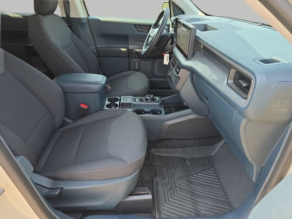 Used 2025 Beige Ford XL image 8