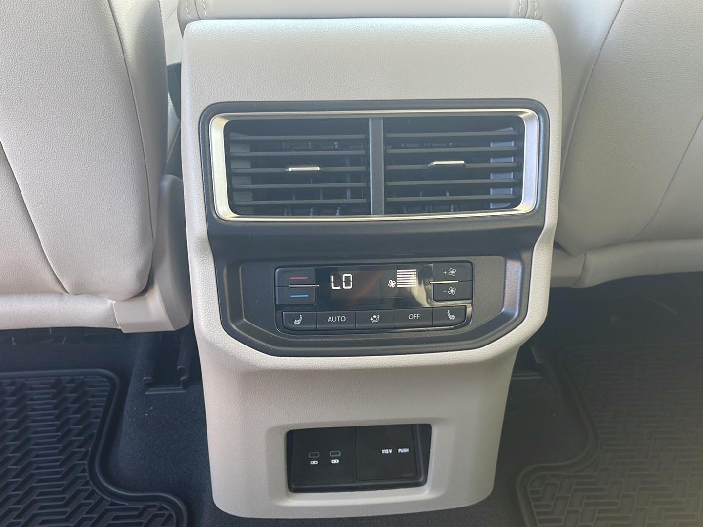 New 2026 Deep Black Pearl Volkswagen 2.0T SEL image 16