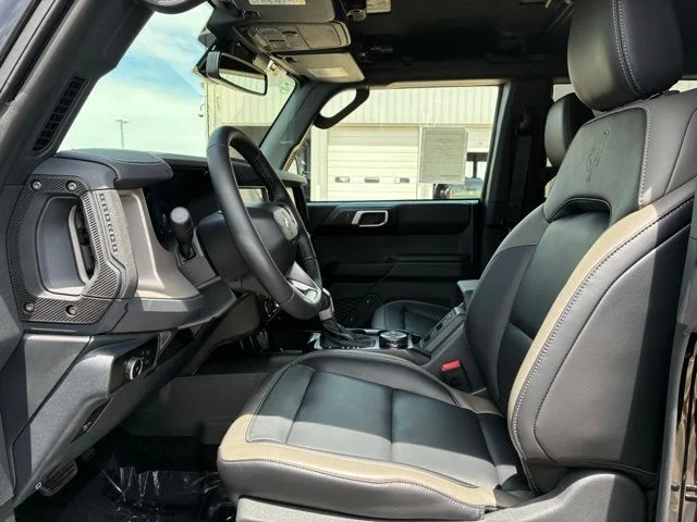 New 2026 Shadow Black Ford Outer Banks image 7