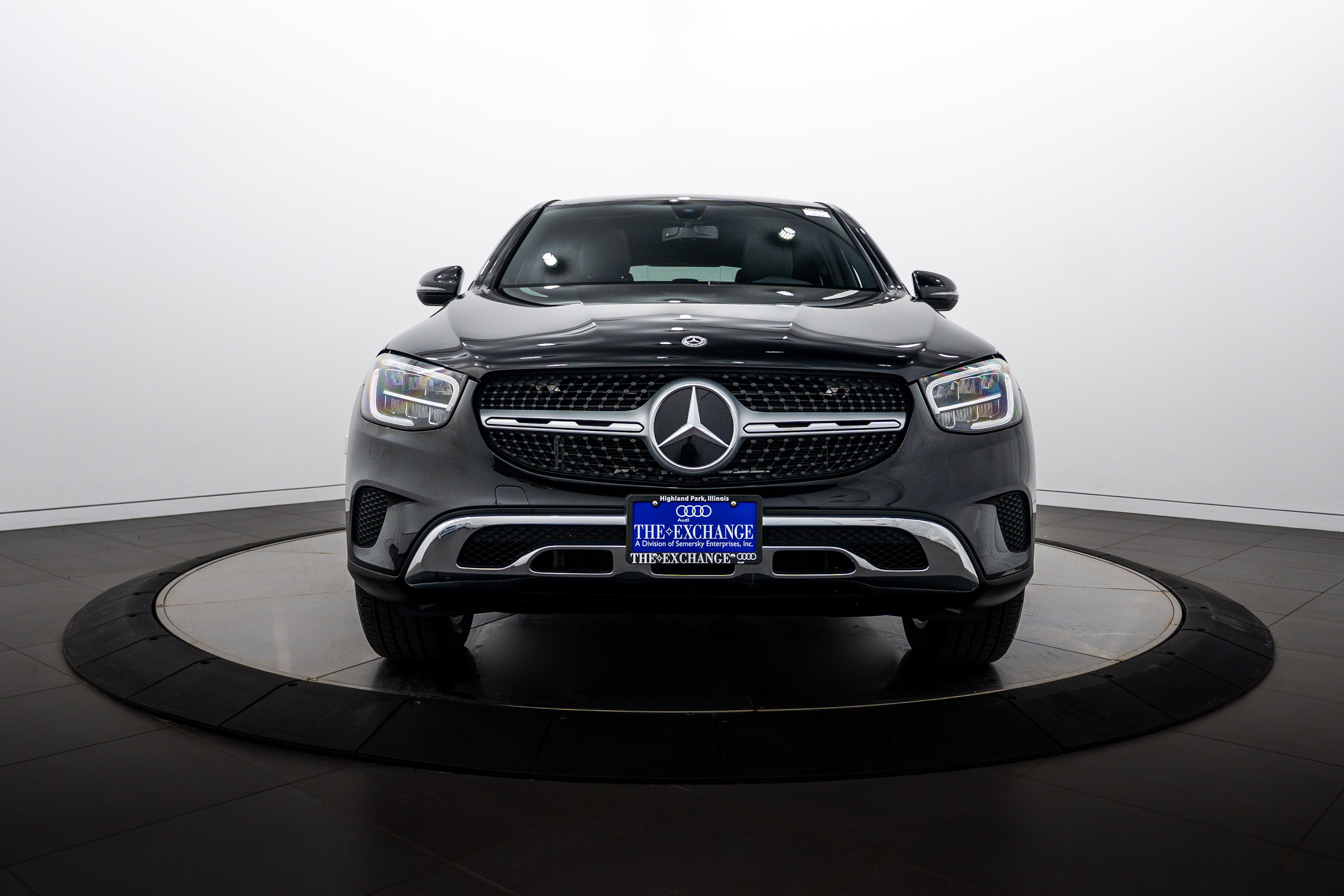 Used 2020 Black Mercedes-Benz GLC 300 image 24