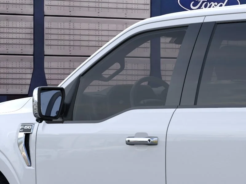 New 2026 Oxford White Ford XLT image 34
