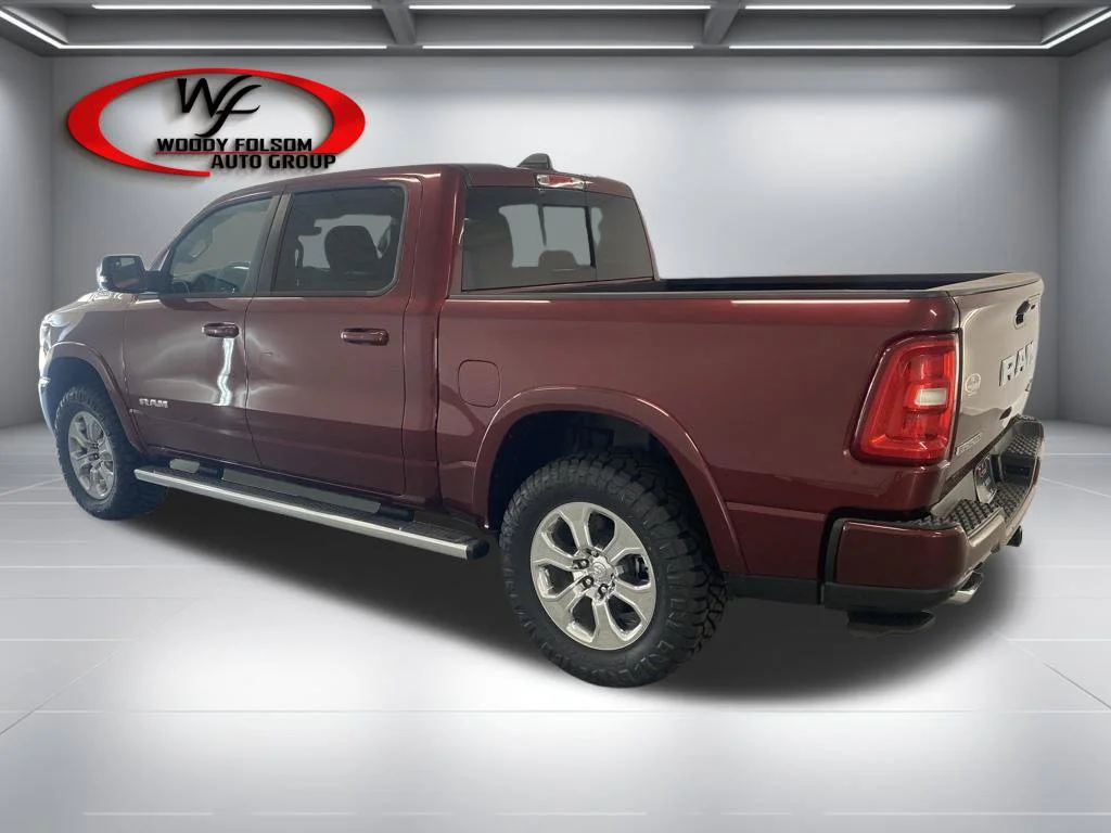 New 2026 Delmonico Red Pearl-Coat Exterior Paint RAM Big Horn/Lone Star image 8