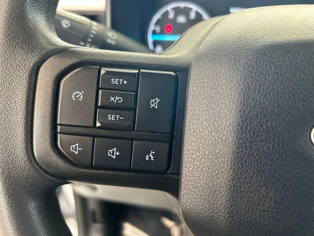 Used 2025 White Ford XLT image 26