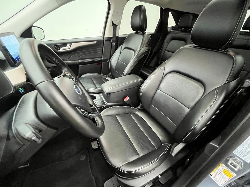 Used 2022 Blue Ford SEL image 22