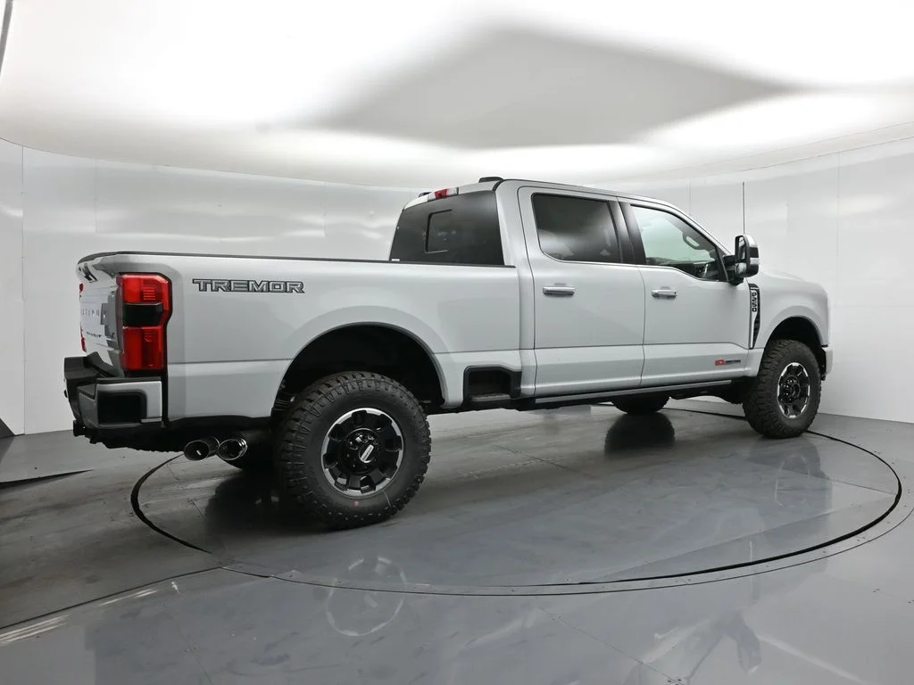 New 2026 Avalanche Ford Platinum image 25