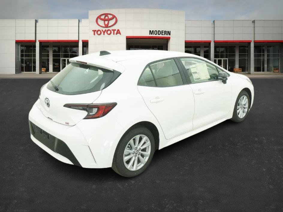 2026 Toyota Corolla Hatchback SE - Photo 21