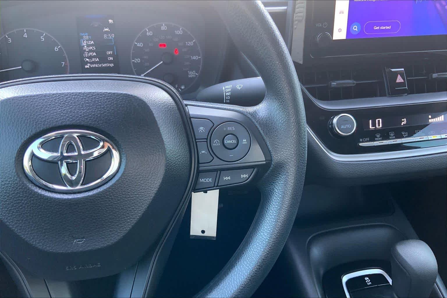 Used 2025 Ice Cap Toyota LE image 25