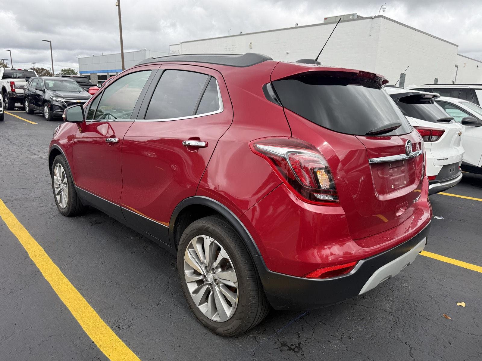 Used 2019 Winterberry Red Metallic Buick Preferred image 5