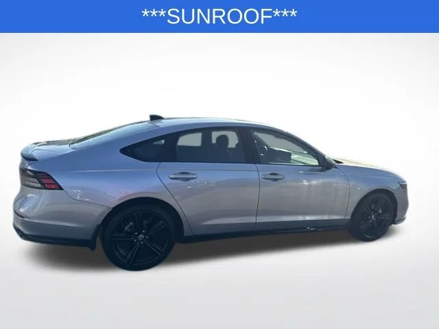 Used 2025  Honda Sport-L image 6