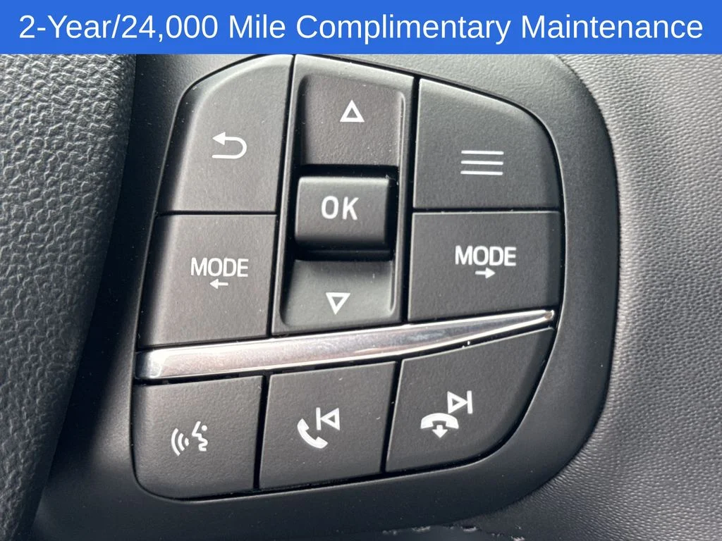 New 2026 White Ford XLT image 25