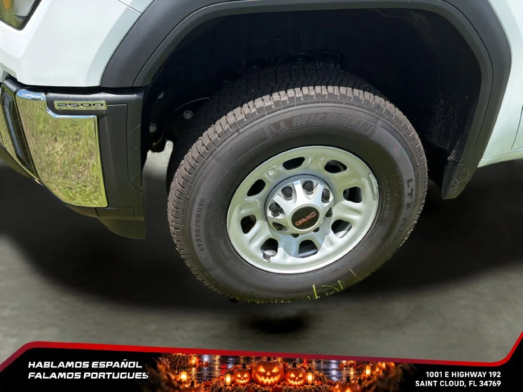 New 2026 Summit White GMC Pro image 10