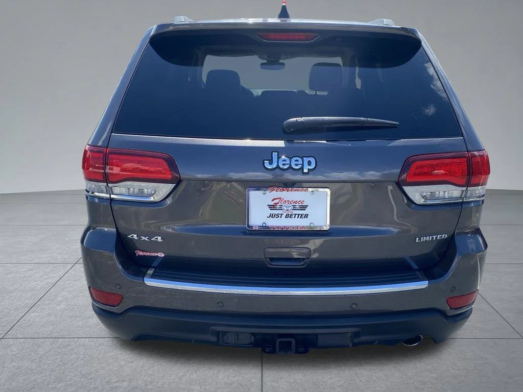Used 2021 Gray Jeep Limited image 11