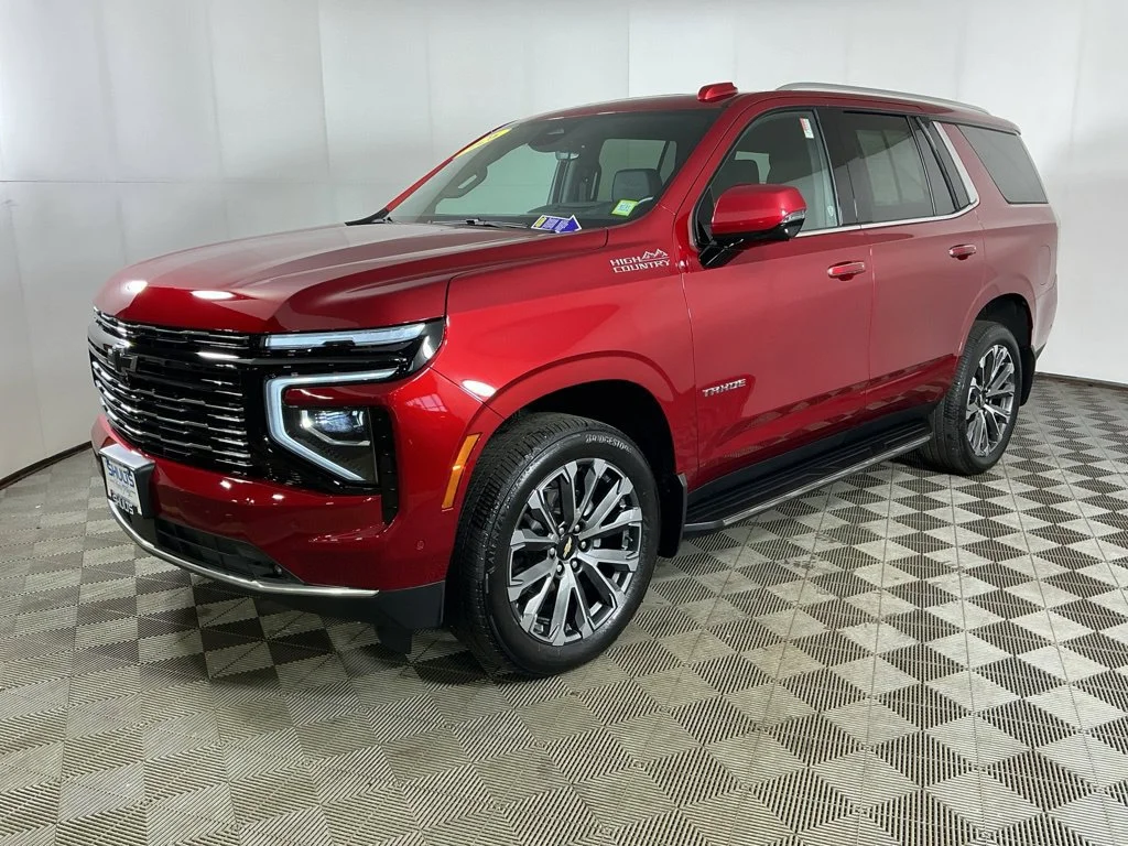 Used 2026 Radiant Red Tintcoat Chevrolet High Country image 3