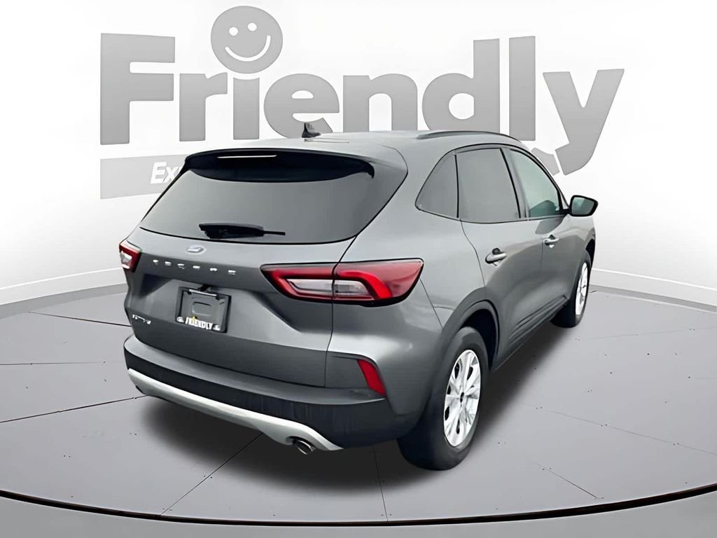 Used 2025 Gray Ford Active image 5