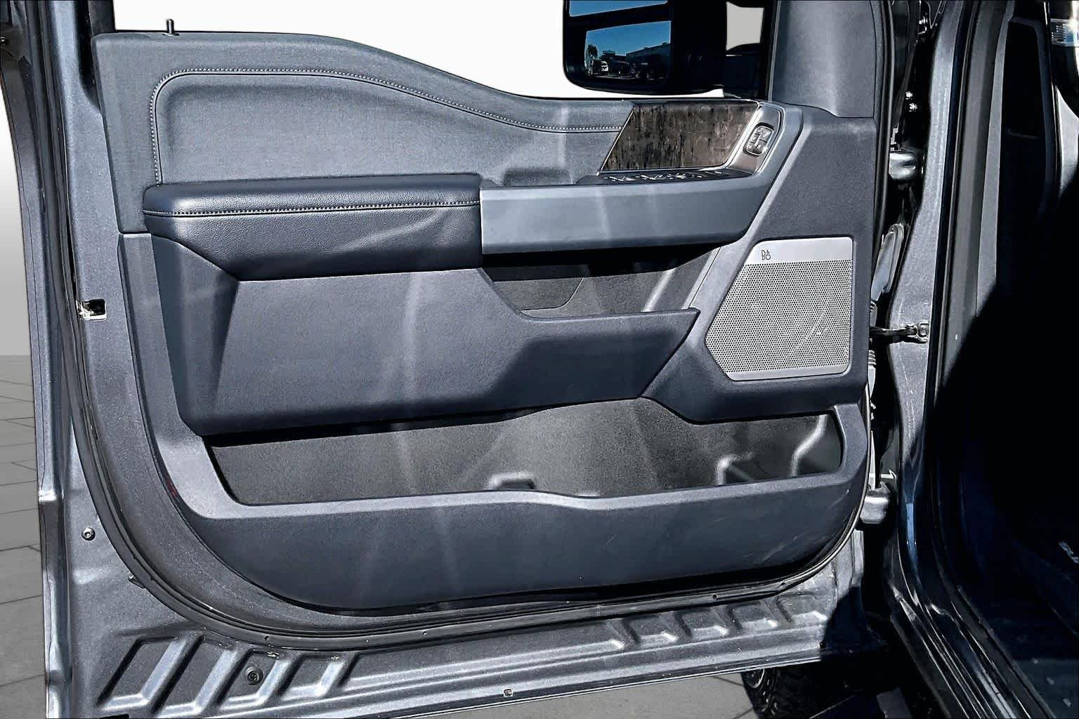 Used 2024 Carbonized Gray Ford LARIAT image 22