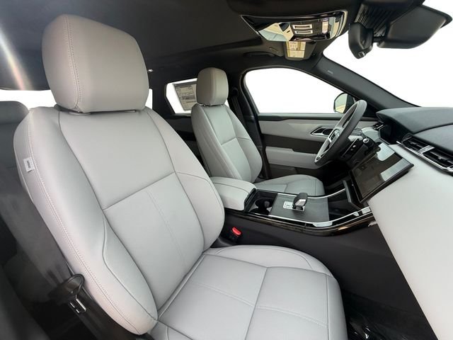 New 2026 Santorini Black Land Rover S image 16