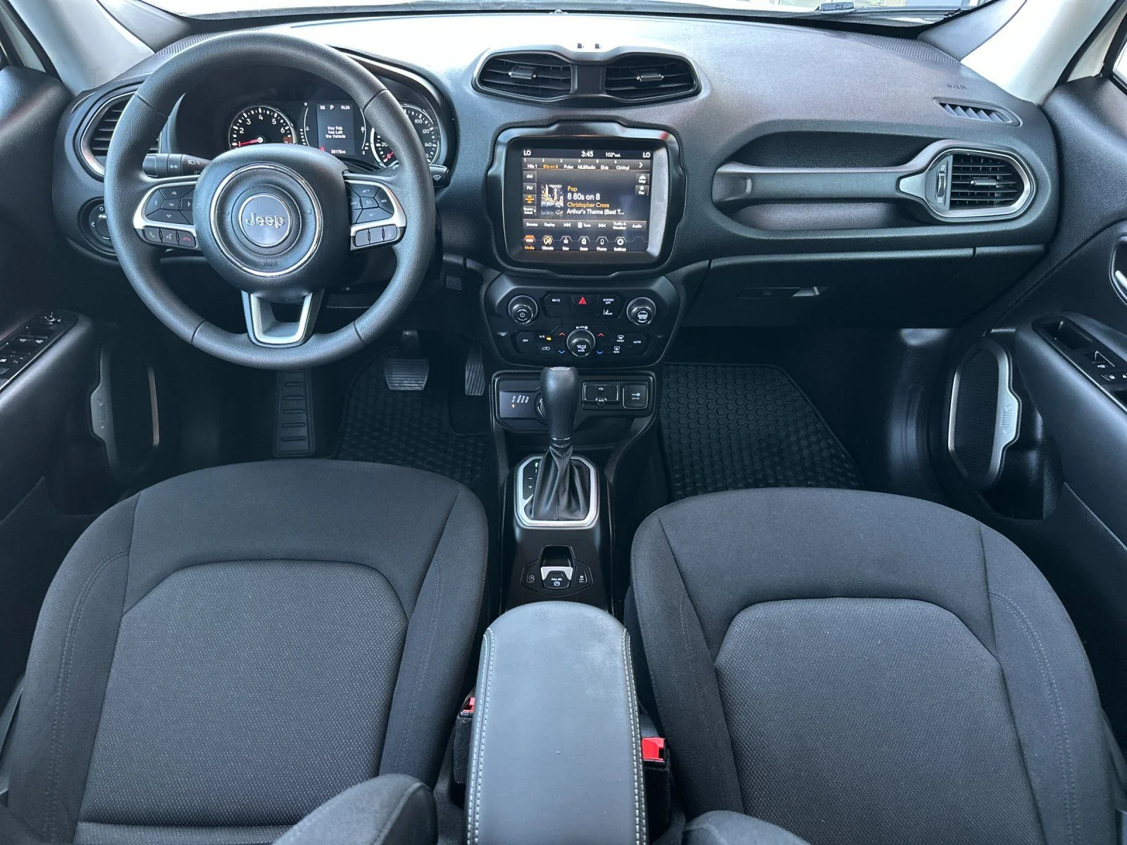 Used 2023 Alpine White Clearcoat Jeep Latitude image 12