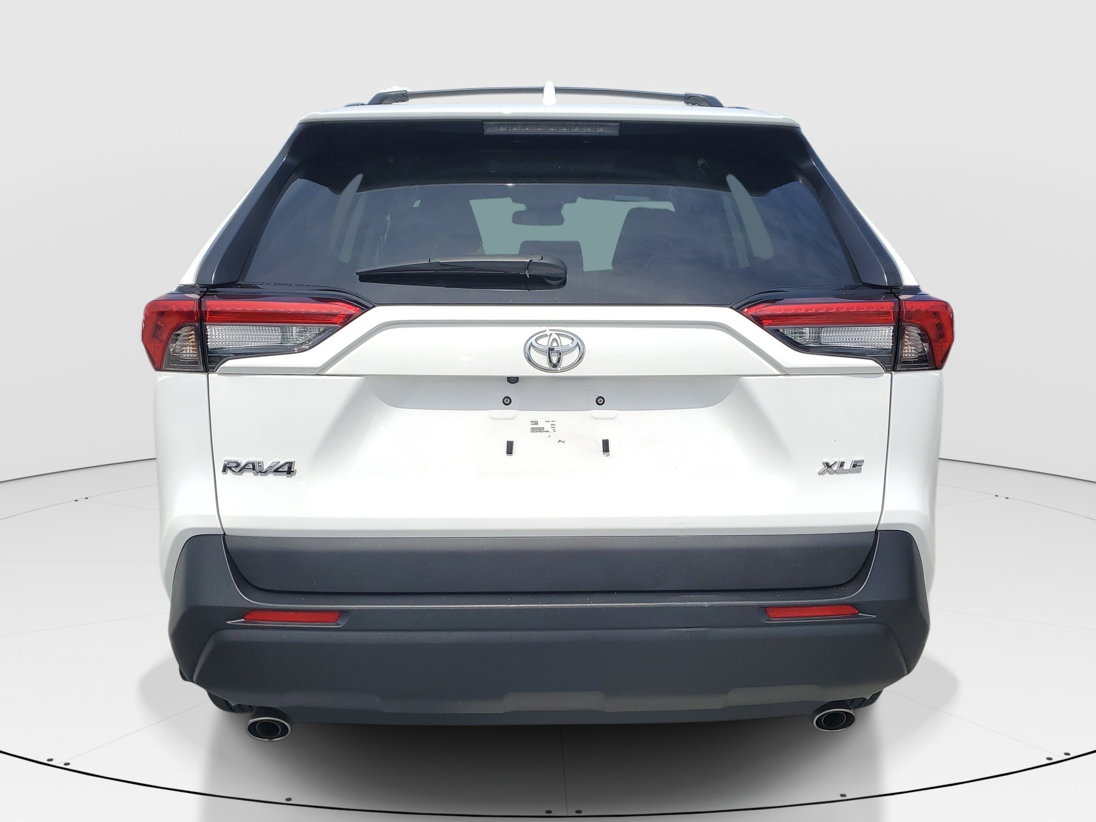Used 2024 Ice Toyota XLE image 5