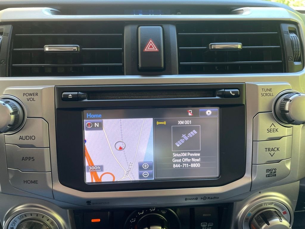 Used 2019 Nautical Blue Metallic Toyota SR5 Premium image 15