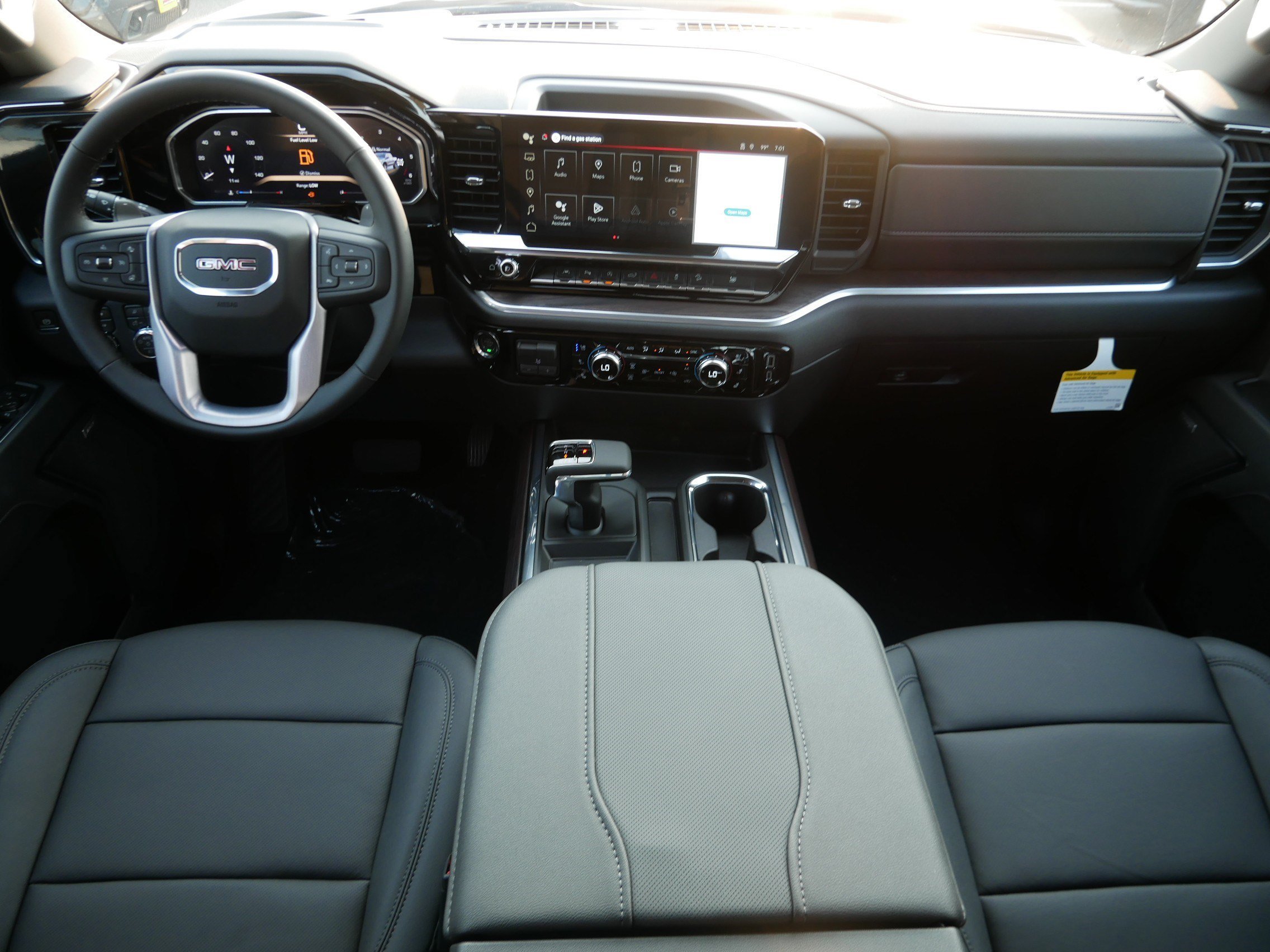 2026 GMC Sierra 1500 SLT - Photo 6