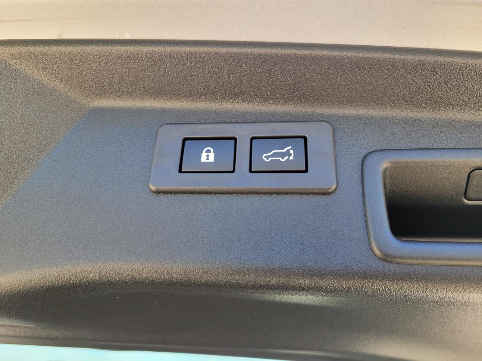 New 2026 ICE SILVER METALLIC Subaru Premium image 19