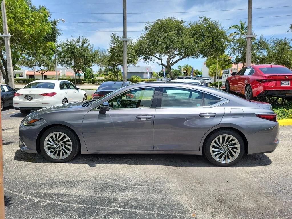 Used 2021 Gray Lexus 350 Ultra Luxury image 4