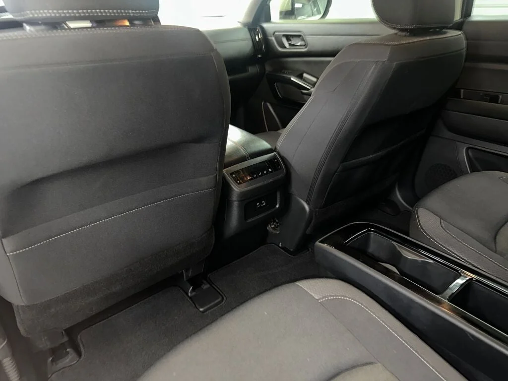 2023 Nissan Pathfinder SV - Photo 20