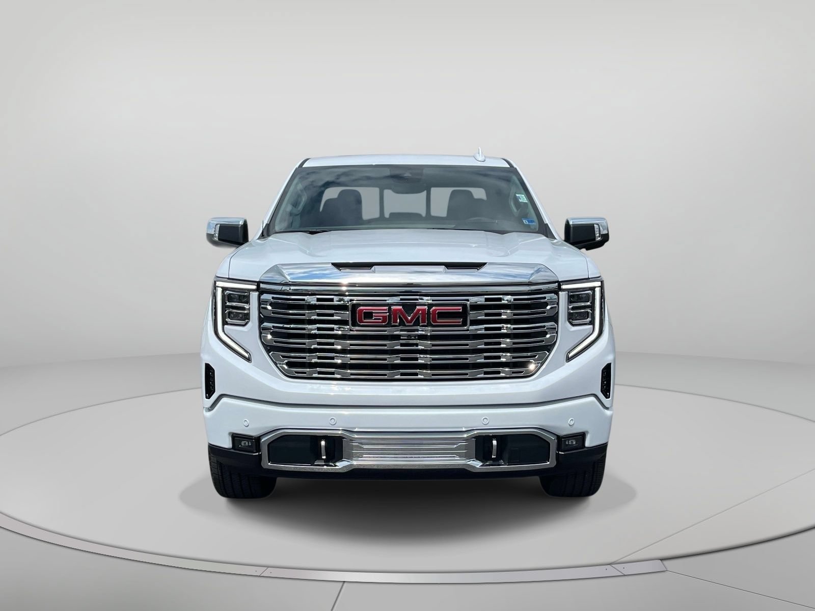 2026 GMC Sierra 1500 Denali - Photo 10