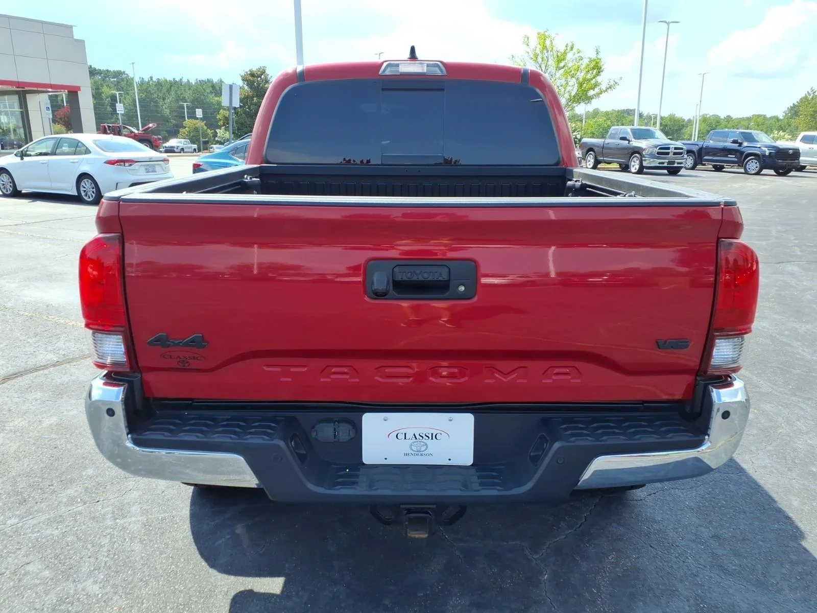 Used 2023 Barcelona Red Metallic Toyota SR5 image 12