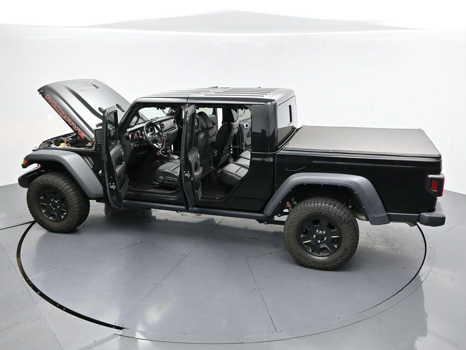 Used 2022 Black Jeep Mojave image 39