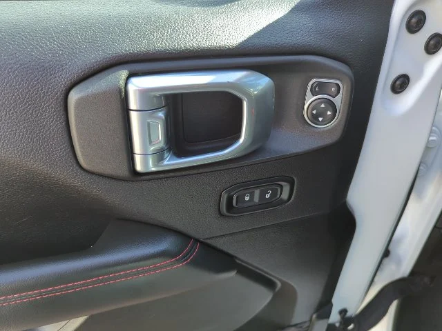 Used 2024 White Jeep Rubicon image 18