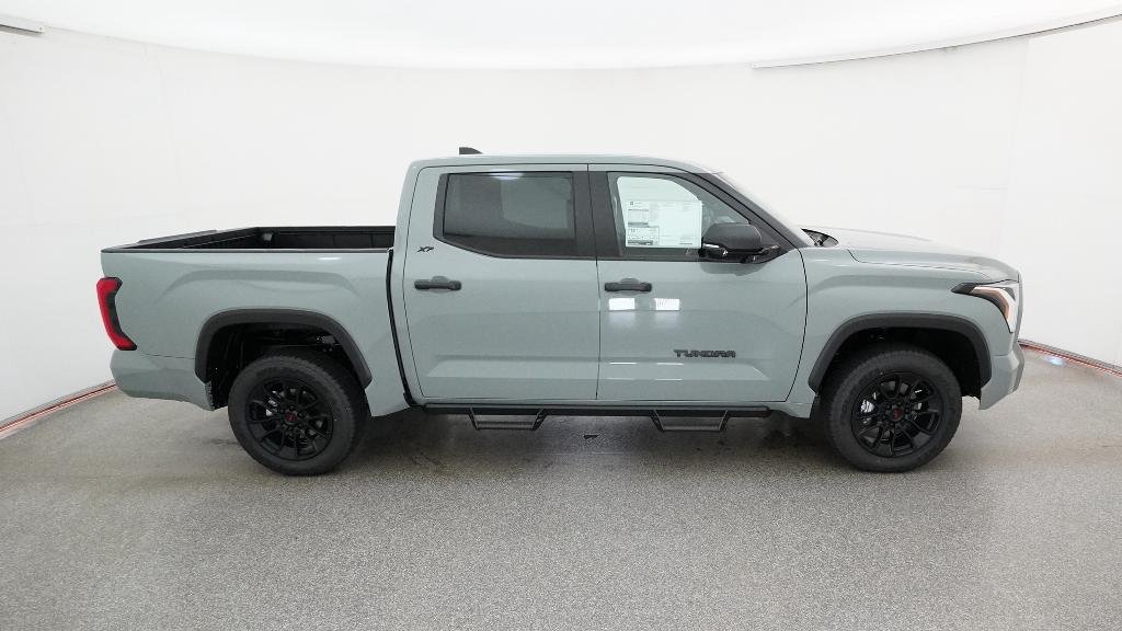 New 2026 Lunar Rock Toyota SR5 image 14