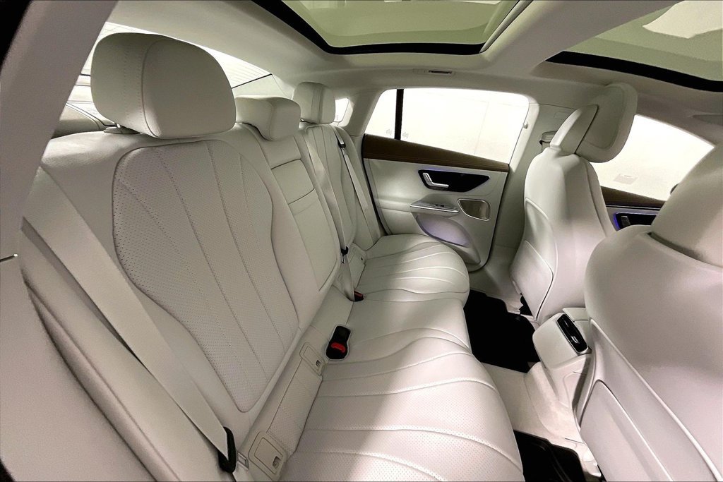 2023 Mercedes-Benz EQE Base - Photo 19