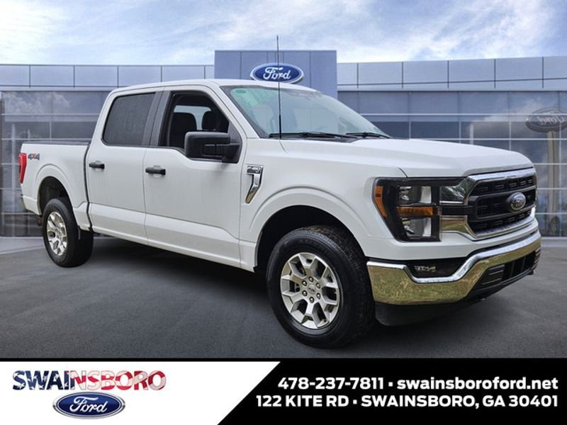Used 2023 Oxford White Ford XLT image 1
